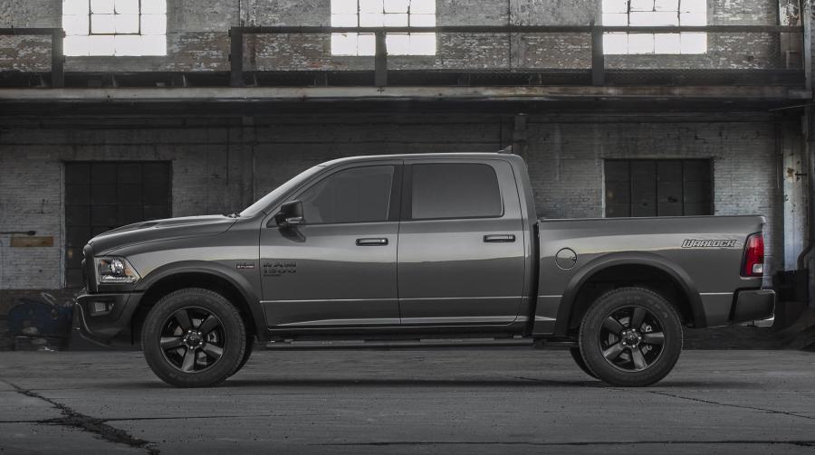  Ram 1500 Classic Warlock Crew Cab (DS) 2019 года  (фото 3 из 12)